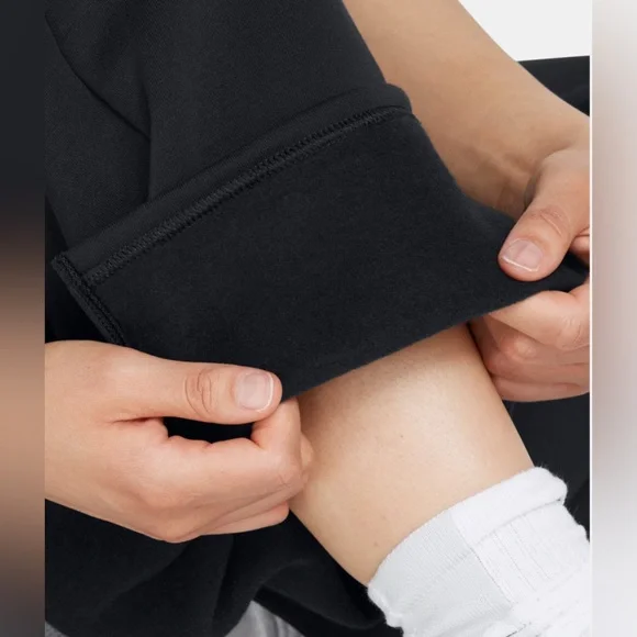 UA Icon Fleece
Women's Wide Leg Pants - Picture 12 of 15